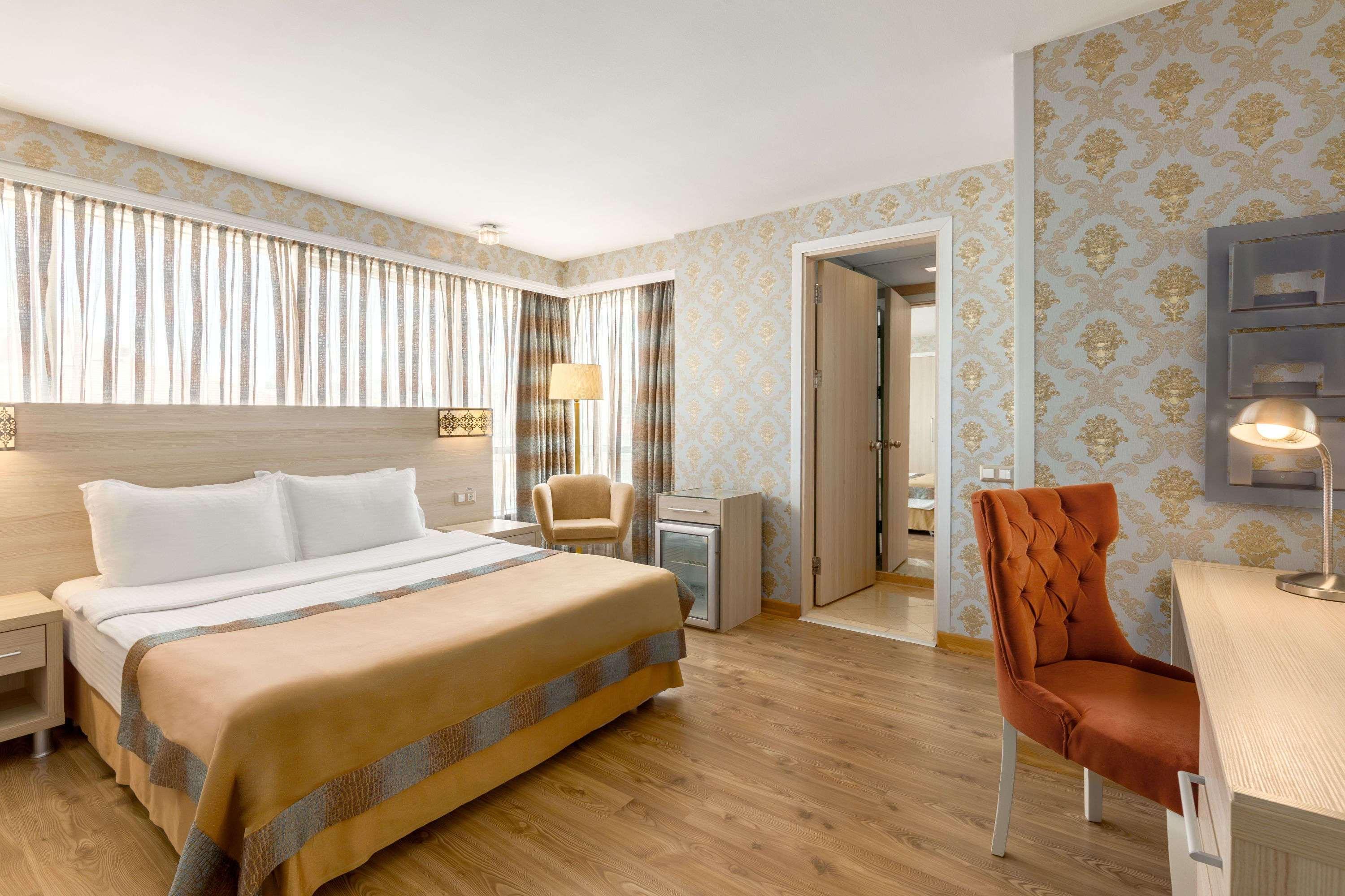 Ramada By Wyndham Ankara Hotel Exterior photo