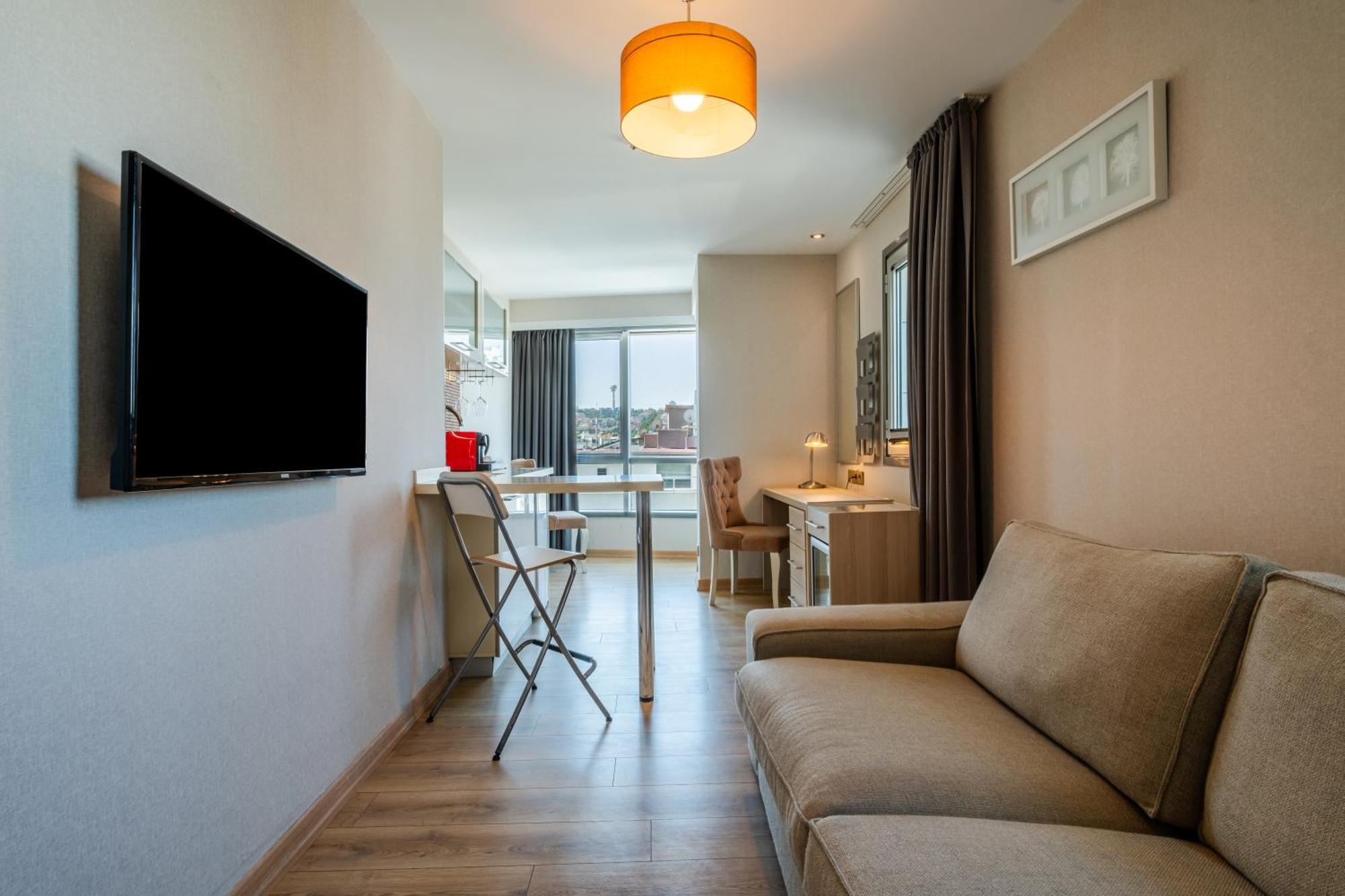 Ramada By Wyndham Ankara Hotel Exterior photo